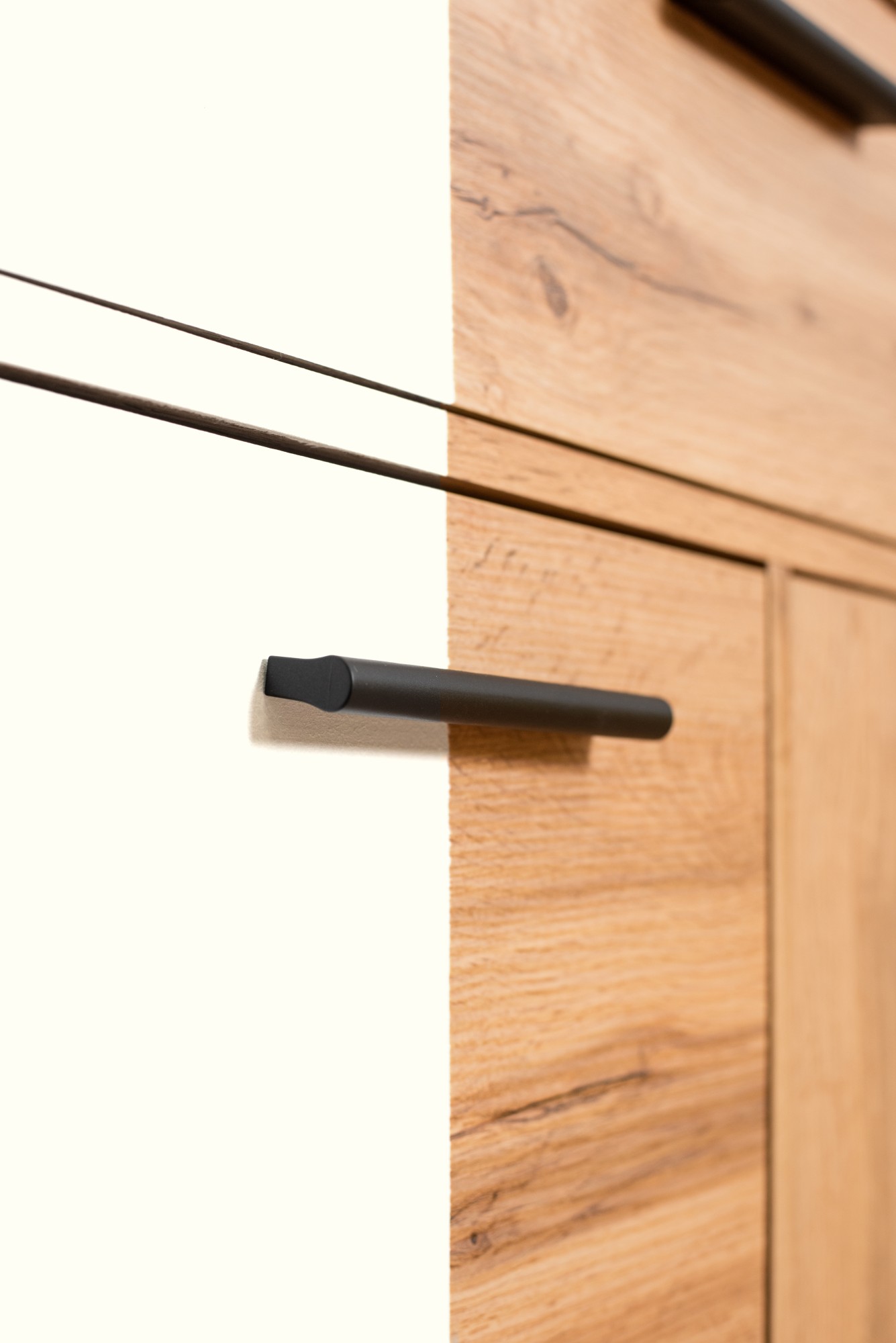 CHALK PAINT CP-36 WHITE COTTON